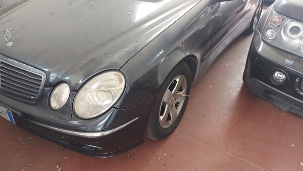 61#5491 Autovettura Mercedes in vendita - foto 2