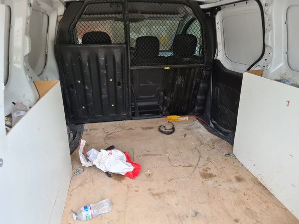 25#5493 Autocarro Citroen Berlingo BHDi van 100 in vendita - foto 14