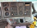 Image 21 - Scania 124 G 420 truck - Lot 27 (Auction 5493)