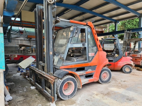 32#5493 Carrello elevatore Linde 80 in vendita - foto 2