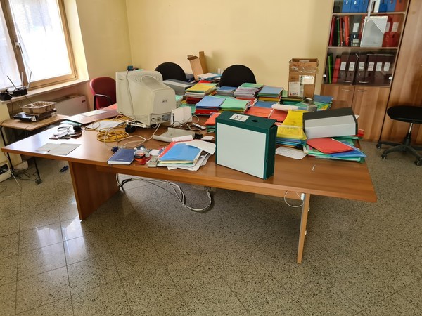 37#5493 Arredi e attrezzature elettroniche ufficio in vendita - foto 33