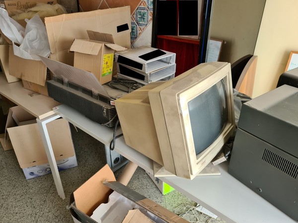 37#5493 Arredi e attrezzature elettroniche ufficio in vendita - foto 40