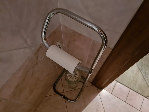37#5493 Arredi e attrezzature elettroniche ufficio in vendita - foto 49