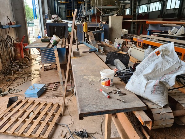 7#5493 Impianto polivalente per produzione travetti in laterizio Schiaslo in vendita - foto 7