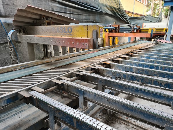 7#5493 Impianto polivalente per produzione travetti in laterizio Schiaslo in vendita - foto 12