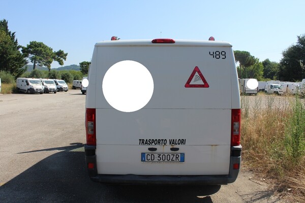 10#5495 Furgone Fiat Ducato in vendita - foto 2