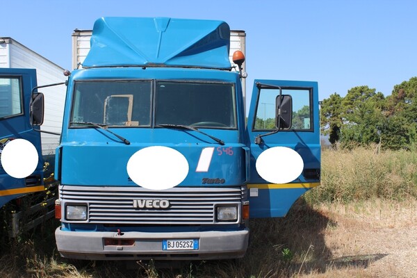 11#5495 Furgone Iveco in vendita - foto 2