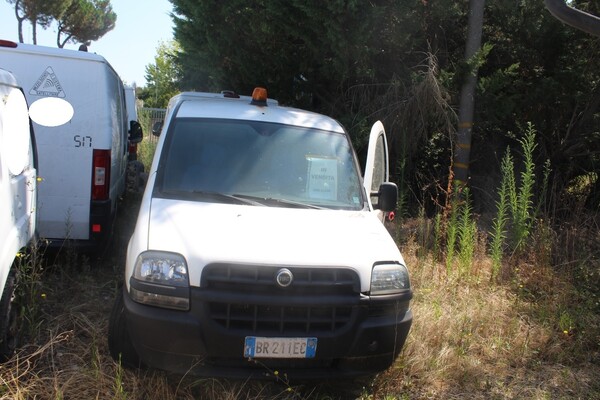 16#5495 Autocarro Fiat Doblò in vendita - foto 2
