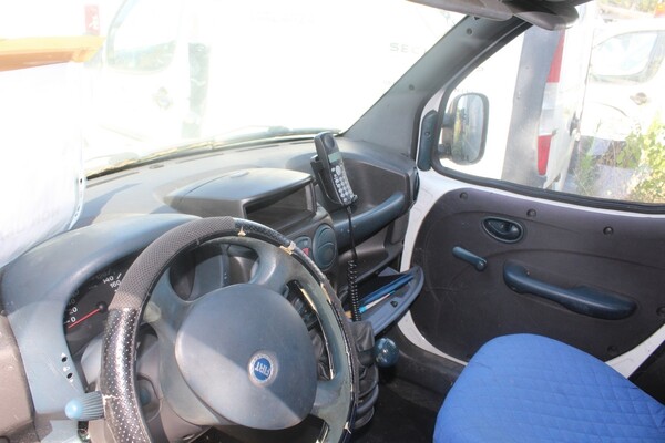 16#5495 Autocarro Fiat Doblò in vendita - foto 12