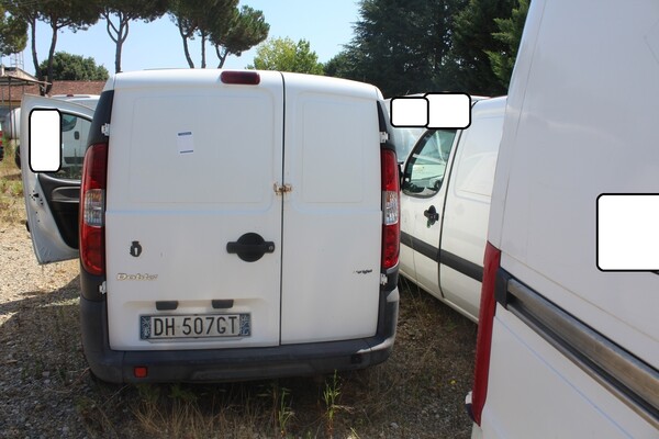 23#5495 Autocarro Fiat Doblò in vendita - foto 2