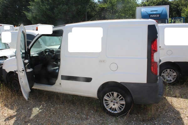 23#5495 Autocarro Fiat Doblò in vendita - foto 3