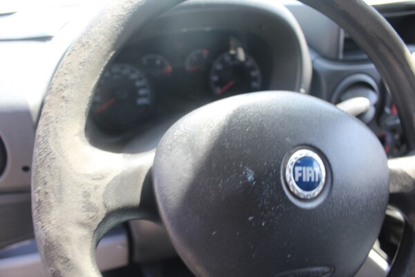 23#5495 Autocarro Fiat Doblò in vendita - foto 14