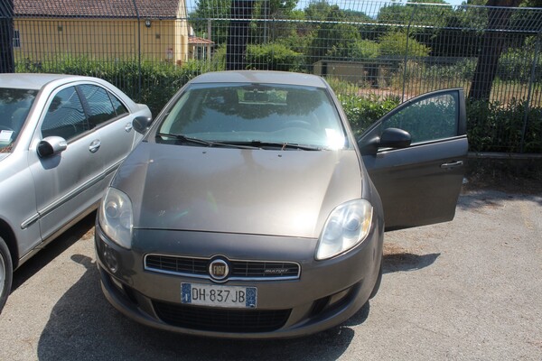 39#5495 Autovettura Fiat Bravo in vendita - foto 3