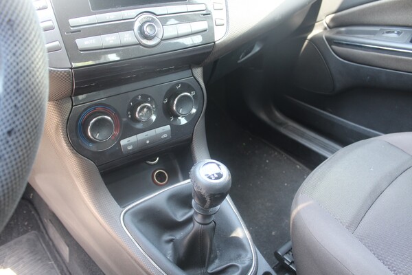39#5495 Autovettura Fiat Bravo in vendita - foto 15
