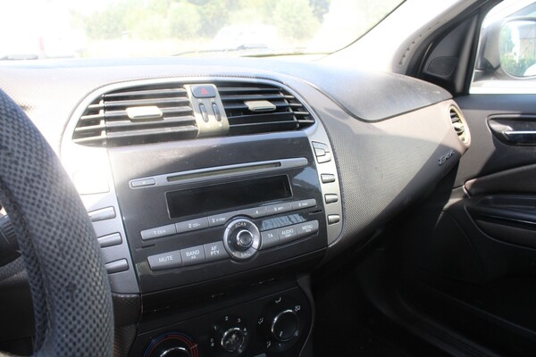 39#5495 Autovettura Fiat Bravo in vendita - foto 16