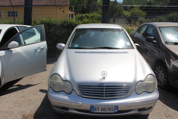 40#5495 Autovettura Mercedes 270 in vendita - foto 2