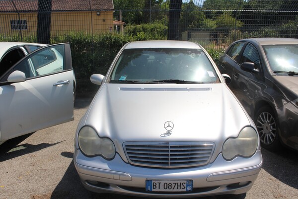 40#5495 Autovettura Mercedes 270 in vendita - foto 3
