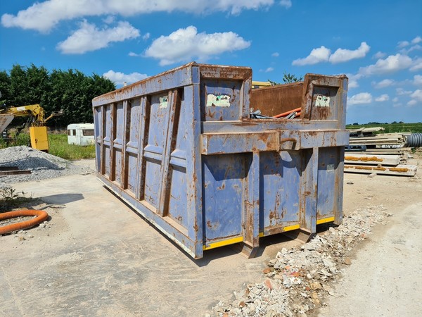 Container in vendita