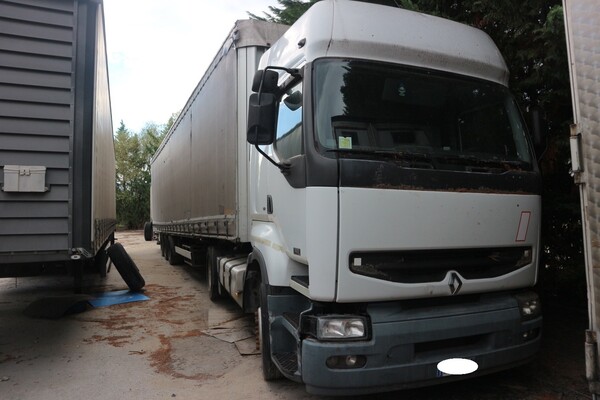 Autocarri in vendita
