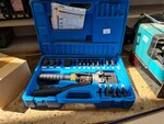 Image 10 - KMI crimping machine and Cembre crimping tool - Lot 12 (Auction 5516)
