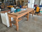 Image 248 - Work benches and low trolleys - Lot 14 (Auction 5516)