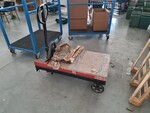 Image 343 - Work benches and low trolleys - Lot 14 (Auction 5516)