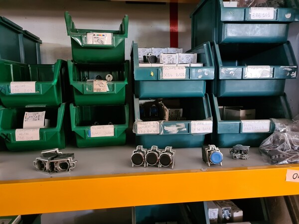 17#5516 Attrezzature per costruzione quadri di distribuzione in vendita - foto 15