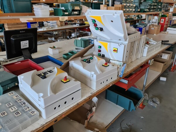 17#5516 Attrezzature per costruzione quadri di distribuzione in vendita - foto 42