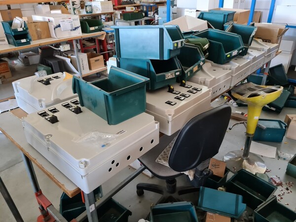 17#5516 Attrezzature per costruzione quadri di distribuzione in vendita - foto 46