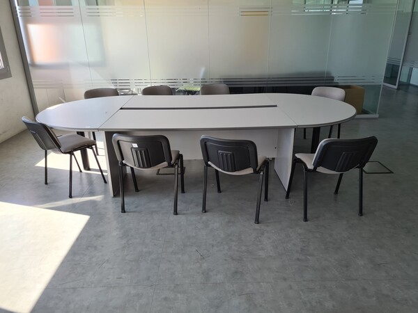 18#5516 Arredi ed attrezzatura elettronica da ufficio in vendita - foto 1