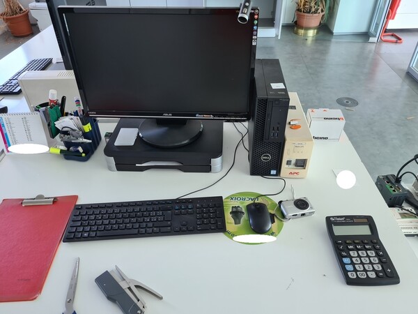 18#5516 Arredi ed attrezzatura elettronica da ufficio in vendita - foto 26