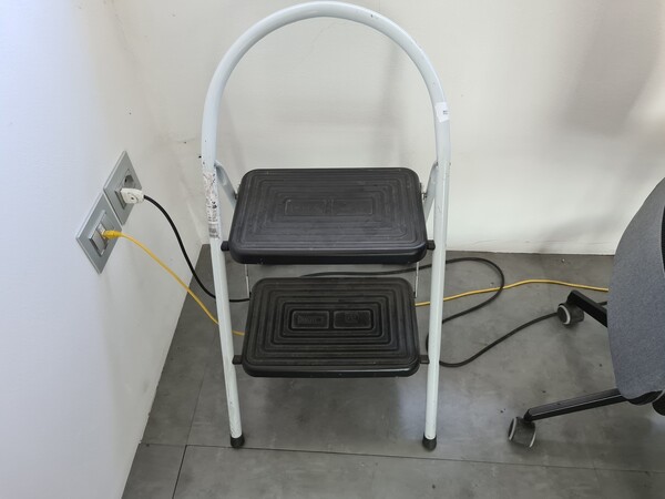 18#5516 Arredi ed attrezzatura elettronica da ufficio in vendita - foto 30