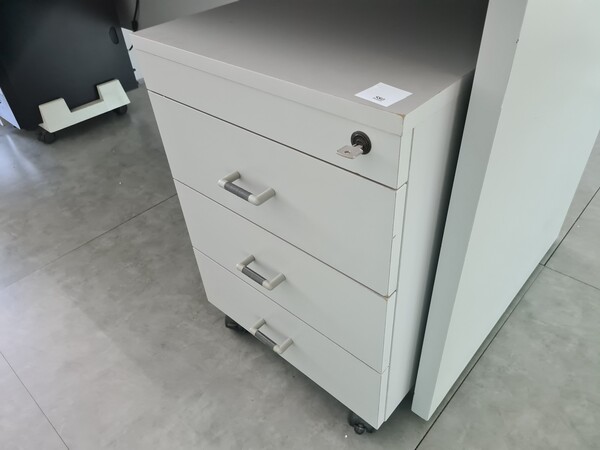 18#5516 Arredi ed attrezzatura elettronica da ufficio in vendita - foto 43
