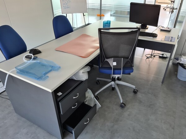 18#5516 Arredi ed attrezzatura elettronica da ufficio in vendita - foto 54