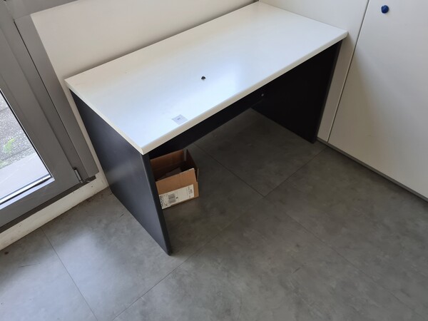 18#5516 Arredi ed attrezzatura elettronica da ufficio in vendita - foto 55