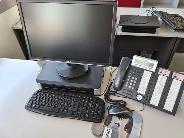 18#5516 Arredi ed attrezzatura elettronica da ufficio in vendita - foto 67