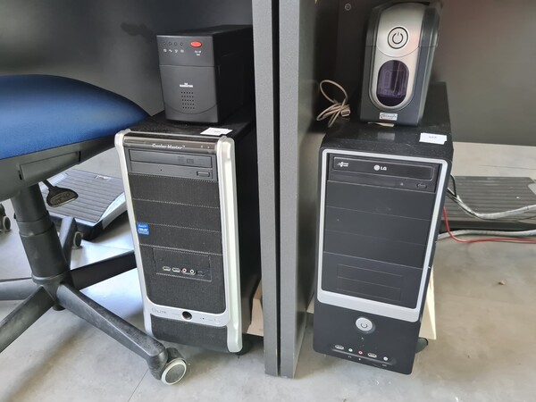 18#5516 Arredi ed attrezzatura elettronica da ufficio in vendita - foto 69