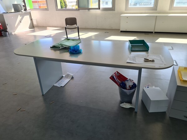 18#5516 Arredi ed attrezzatura elettronica da ufficio in vendita - foto 77