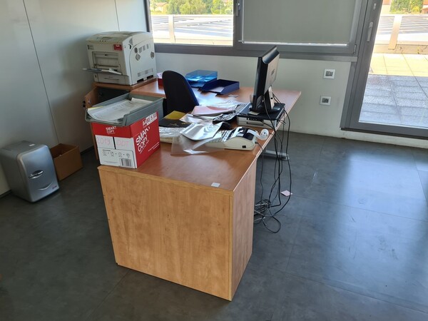 18#5516 Arredi ed attrezzatura elettronica da ufficio in vendita - foto 91