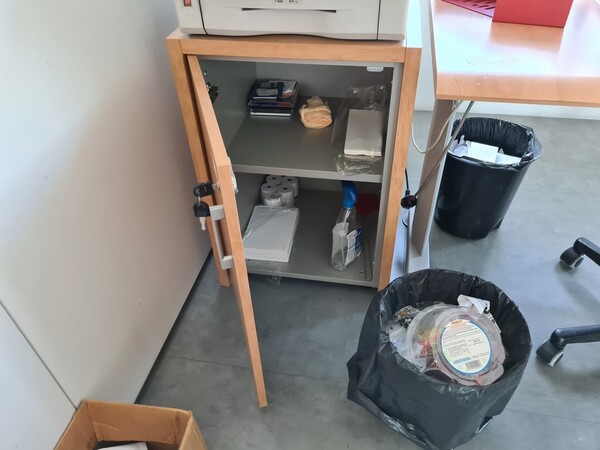 18#5516 Arredi ed attrezzatura elettronica da ufficio in vendita - foto 98