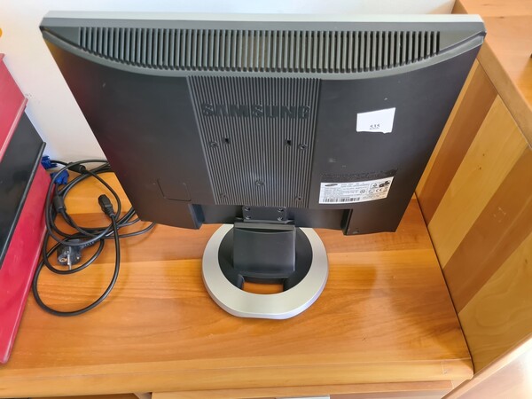 18#5516 Arredi ed attrezzatura elettronica da ufficio in vendita - foto 122