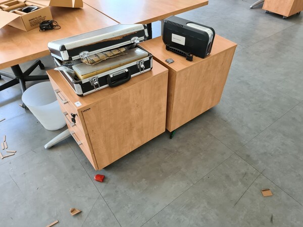 18#5516 Arredi ed attrezzatura elettronica da ufficio in vendita - foto 134