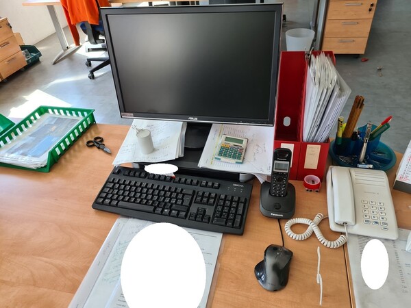 18#5516 Arredi ed attrezzatura elettronica da ufficio in vendita - foto 139