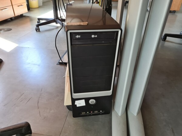 18#5516 Arredi ed attrezzatura elettronica da ufficio in vendita - foto 140