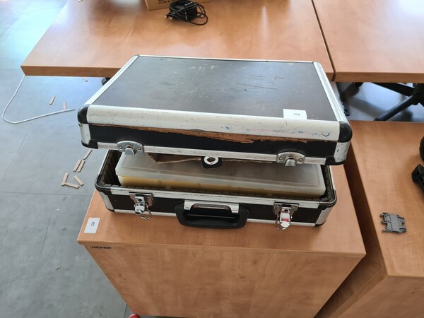 18#5516 Arredi ed attrezzatura elettronica da ufficio in vendita - foto 146