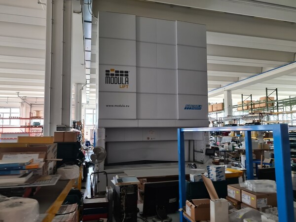 Logistica in vendita