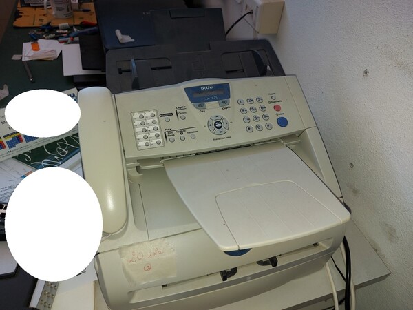 21#5521 Arredi ufficio e attrezzatura elettronica in vendita - foto 4