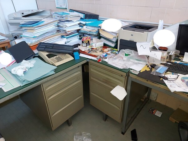 21#5521 Arredi ufficio e attrezzatura elettronica in vendita - foto 11