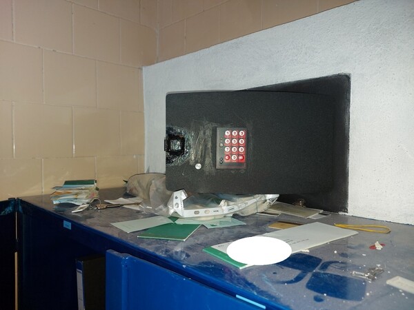 23#5521 Porta blindata e attrezzatura in vendita - foto 9