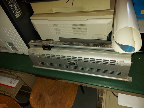 8#5521 Banco laboratorio chimico e bilancia Gibertini in vendita - foto 28